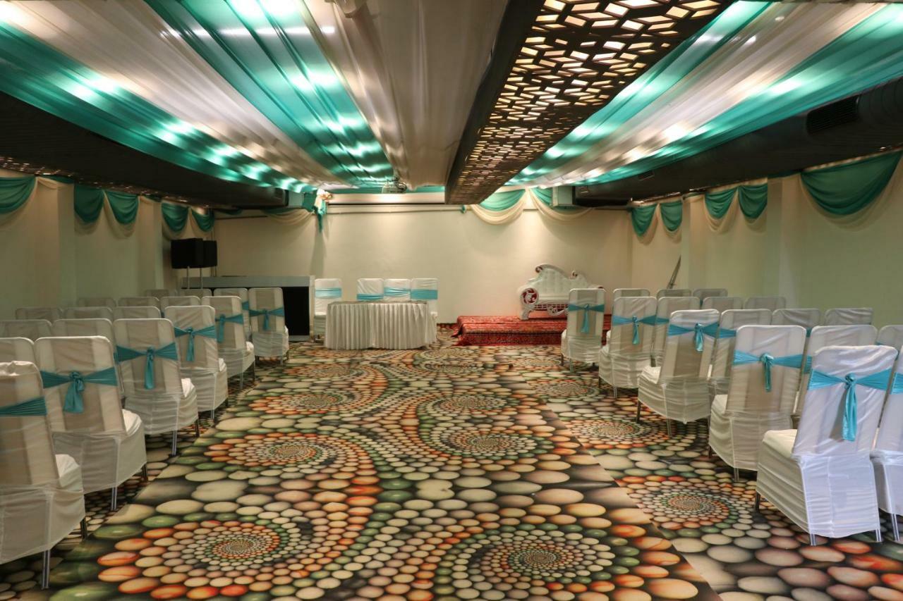 فندق إس آر ريزدنسي Zirakpur المظهر الخارجي الصورة